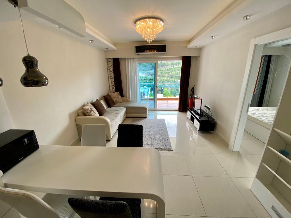 2 rooms Apartment in Mahmutlar, Turkey No. 9718