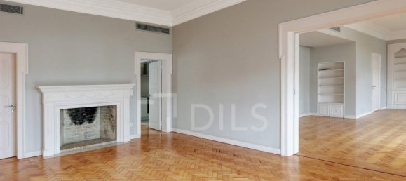 6 bedrooms House in Lisbon, Portugal No. 128991 16