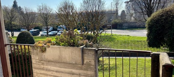 4غرفة شقة في Almè, Italy رقم 18156 9