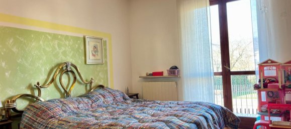 4غرفة شقة في Almè, Italy رقم 18156 18