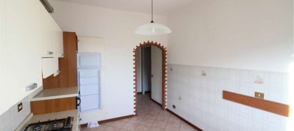 3غرفة شقة في San Fermo della Battaglia, Italy رقم 230188 18