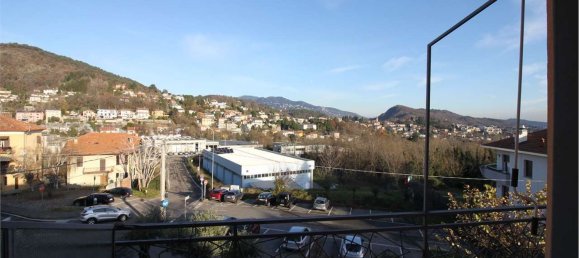 3غرفة شقة في San Fermo della Battaglia, Italy رقم 230188 23