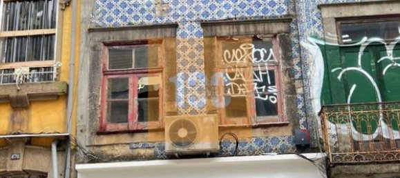 Здание 523м² в Порту, Португалия № 134054 3