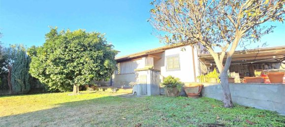 5-Zimmer Villa in Seravezza, Italy, Nr. 147692 3
