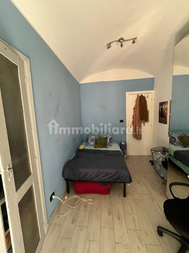 3 bedrooms Apartment in Turin, Italy No. 320170