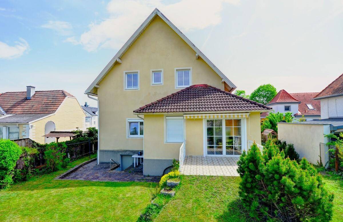 4 bedrooms House in Bad Fischau-Brunn, Austria No. 189531