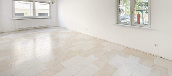 3 rooms Apartment in Tulln an der Donau, Austria No. 191354 2