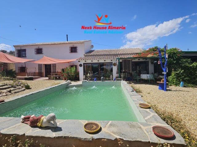 3 Schlafzimmer Haus in El Margen, Spain, Nr. 286070