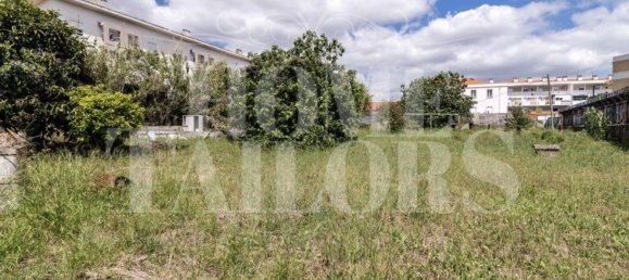 2000m² Land in Lisbon, Portugal No. 92534 6