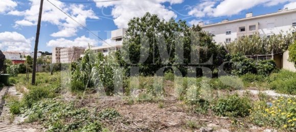 2000m² Land in Lisbon, Portugal No. 92534 9