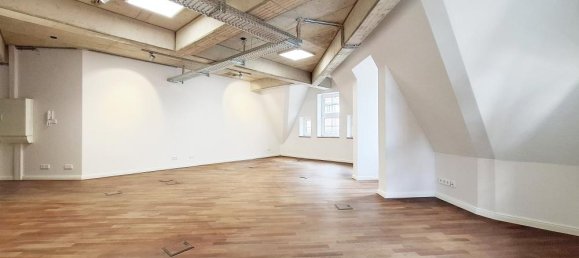 247m² Office in Hamburg-Mitte, Germany No. 294235 27