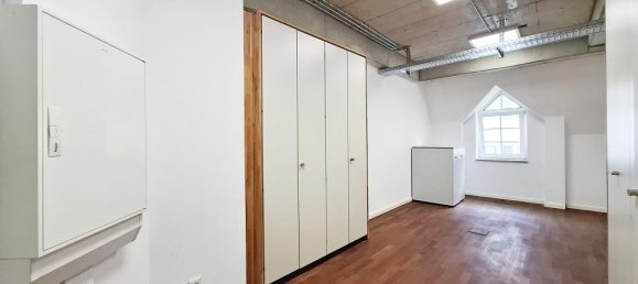 247m² Office in Hamburg-Mitte, Germany No. 294235 3