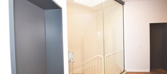 247m² Office in Hamburg-Mitte, Germany No. 294235 8