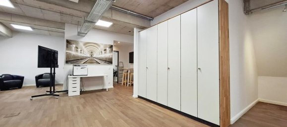 247m² Office in Hamburg-Mitte, Germany No. 294235 18