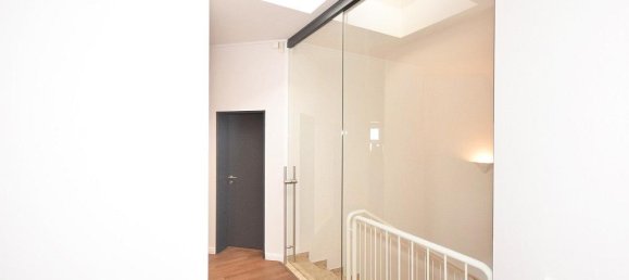 247m² Office in Hamburg-Mitte, Germany No. 294235 9