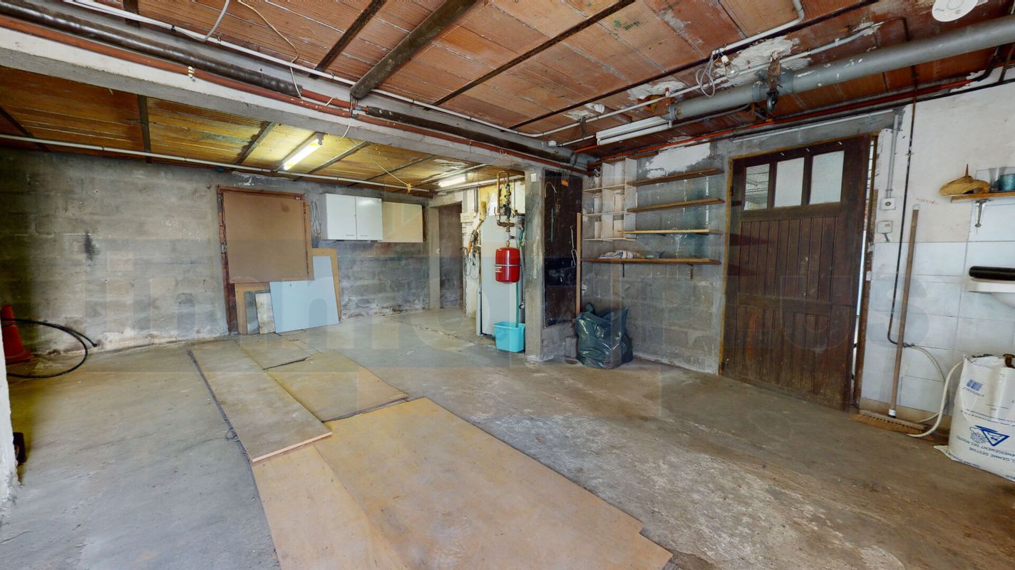 2 bedrooms House in Saint-Cyr-l'Ecole, France No. 182088