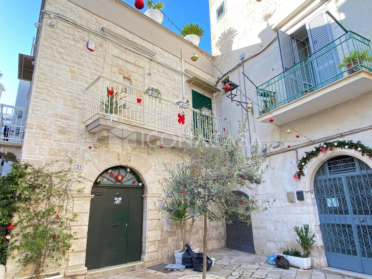 Studio in Bari, Italy, Nr. 17789