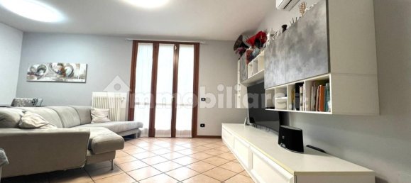 4 bedrooms Penthouse in Reggio Emilia, Italy No. 7433 5