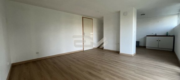 Casa T3 em Muizon, France N.º 53545 9