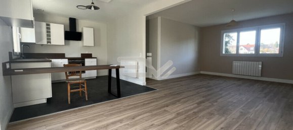 Casa T3 em Muizon, France N.º 53545 2