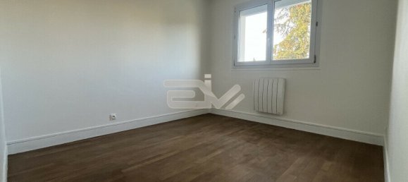 Casa T3 em Muizon, France N.º 53545 6