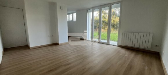 Casa T3 em Muizon, France N.º 53545 8