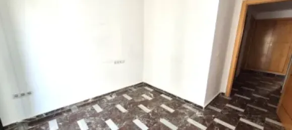 4 Schlafzimmer Doppelhaus in Badajoz, Spain, Nr. 180091 25