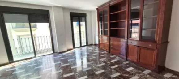 4 Schlafzimmer Doppelhaus in Badajoz, Spain, Nr. 180091 2