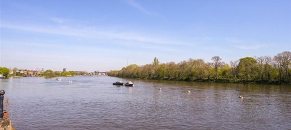 4 bedrooms Commercial property in London, United Kingdom No. 5267 19