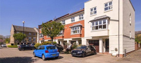 4 bedrooms Commercial property in London, United Kingdom No. 5267 7