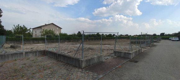 Terreno en Correggio, Italy 575 m² No. 153341 3