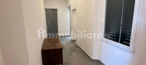 2 Schlafzimmer Wohnung in Florence, Italy, Nr. 8983 4