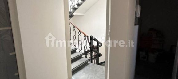 2 Schlafzimmer Wohnung in Florence, Italy, Nr. 8983 16