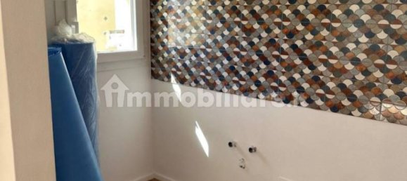 2 Schlafzimmer Wohnung in Florence, Italy, Nr. 8983 7