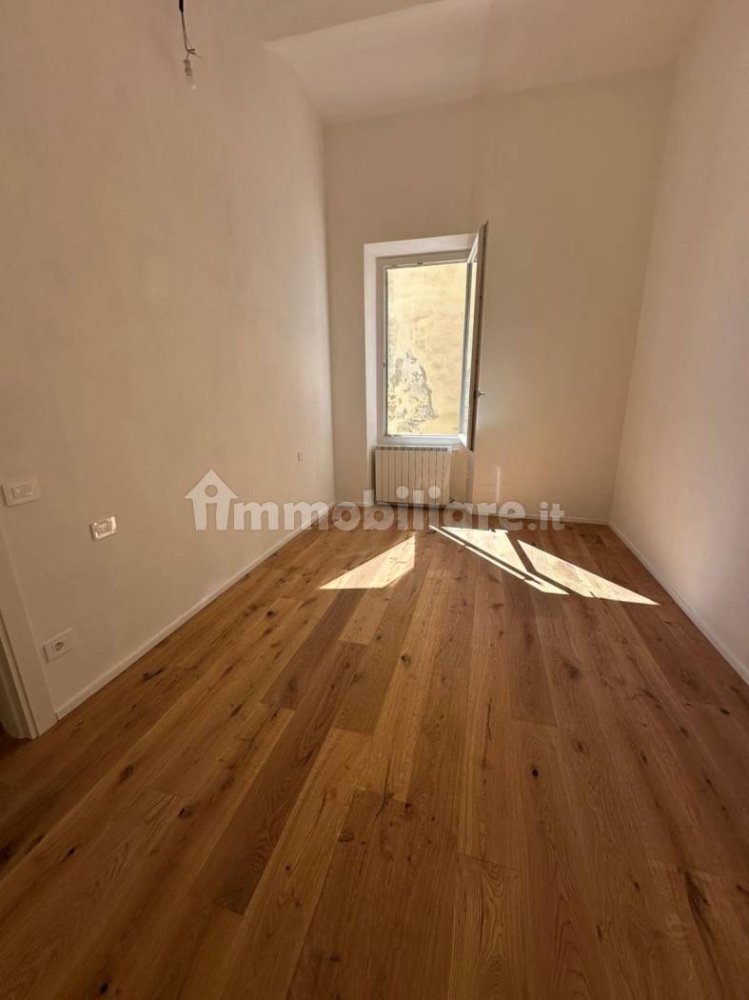 2 Schlafzimmer Wohnung in Florence, Italy, Nr. 8983