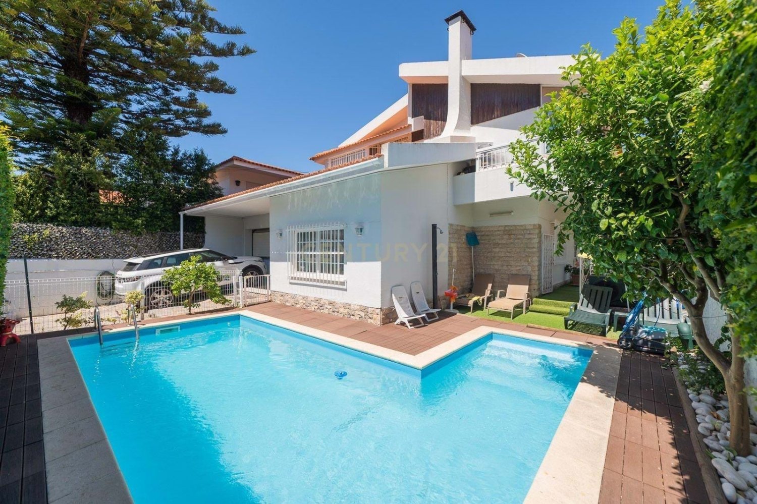 4 bedrooms Villa in Cascais, Portugal No. 202727
