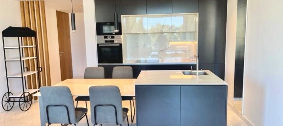 Квартира с 2 спальнями в Ларнака, Кипр № 25967 6