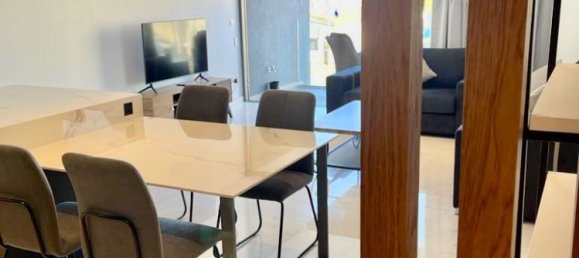 Квартира с 2 спальнями в Ларнака, Кипр № 25967 3