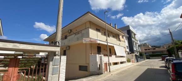 Квартира с 6 комнатами в Кассано делле Мурдже, Италия № 34964 2