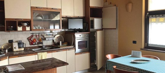 Квартира с 4 комнатами в Виллафранка ди Верона, Италия № 68507 5