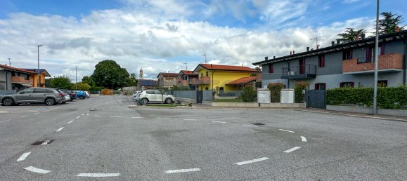 Apartamento T2 em Udine, Italy N.º 361453 2