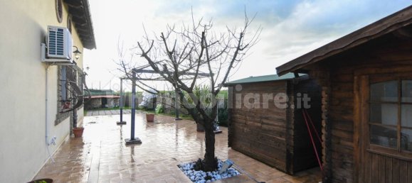 3 Schlafzimmer Villa in Fiumicino, Italy, Nr. 204866 9