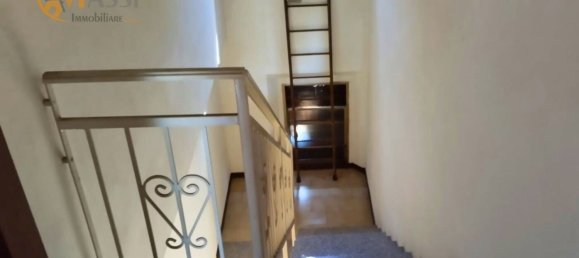  بناية في Cento, Italy 742متر مربع رقم 290521 40