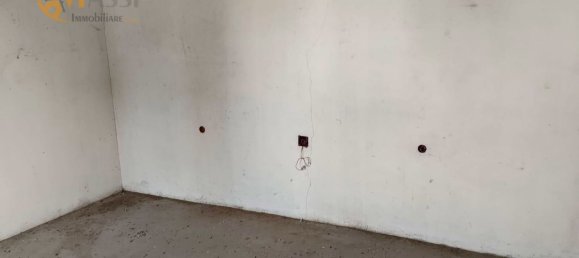  بناية في Cento, Italy 742متر مربع رقم 290521 11