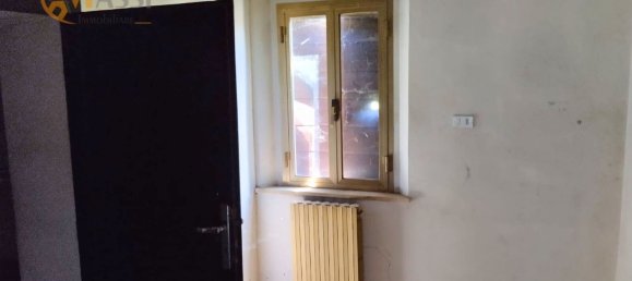  بناية في Cento, Italy 742متر مربع رقم 290521 27