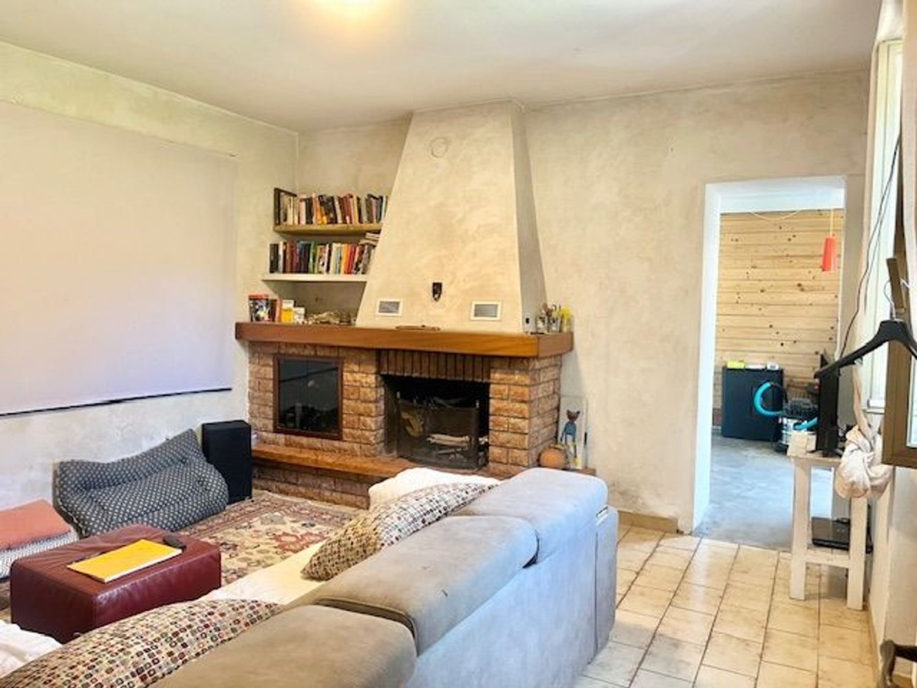 3 bedrooms House in Castelnuovo Magra, Italy No. 316747