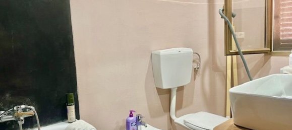 3 bedrooms House in Castelnuovo Magra, Italy No. 316747 6