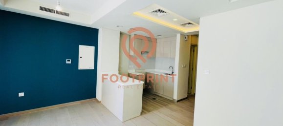 Moradia em banda T3 em Dubai, UAE N.º 24549 10