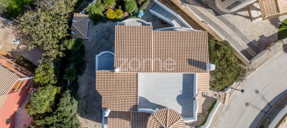 Villa de 4 dormitorios en Lagos, Portugal No. 73391 2