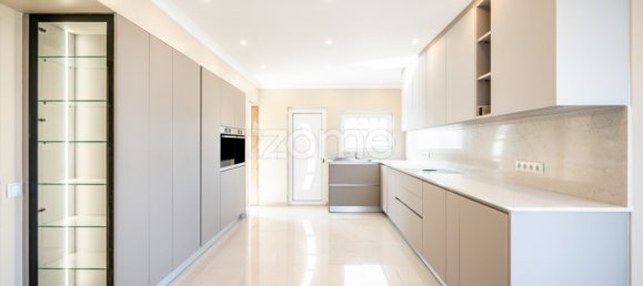 Villa de 4 dormitorios en Lagos, Portugal No. 73391 40